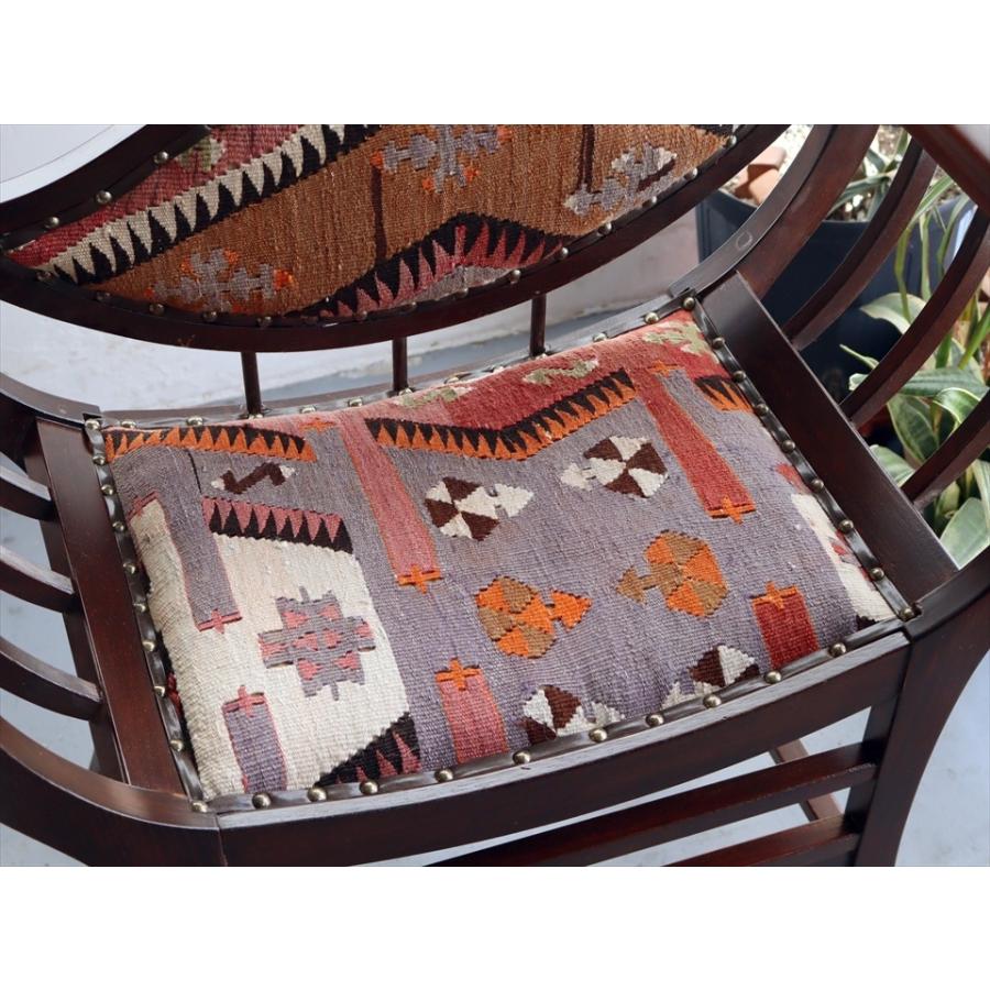 トルコ木製アームチェア H71×W72×D37cm オールドキリム家具 アダナ