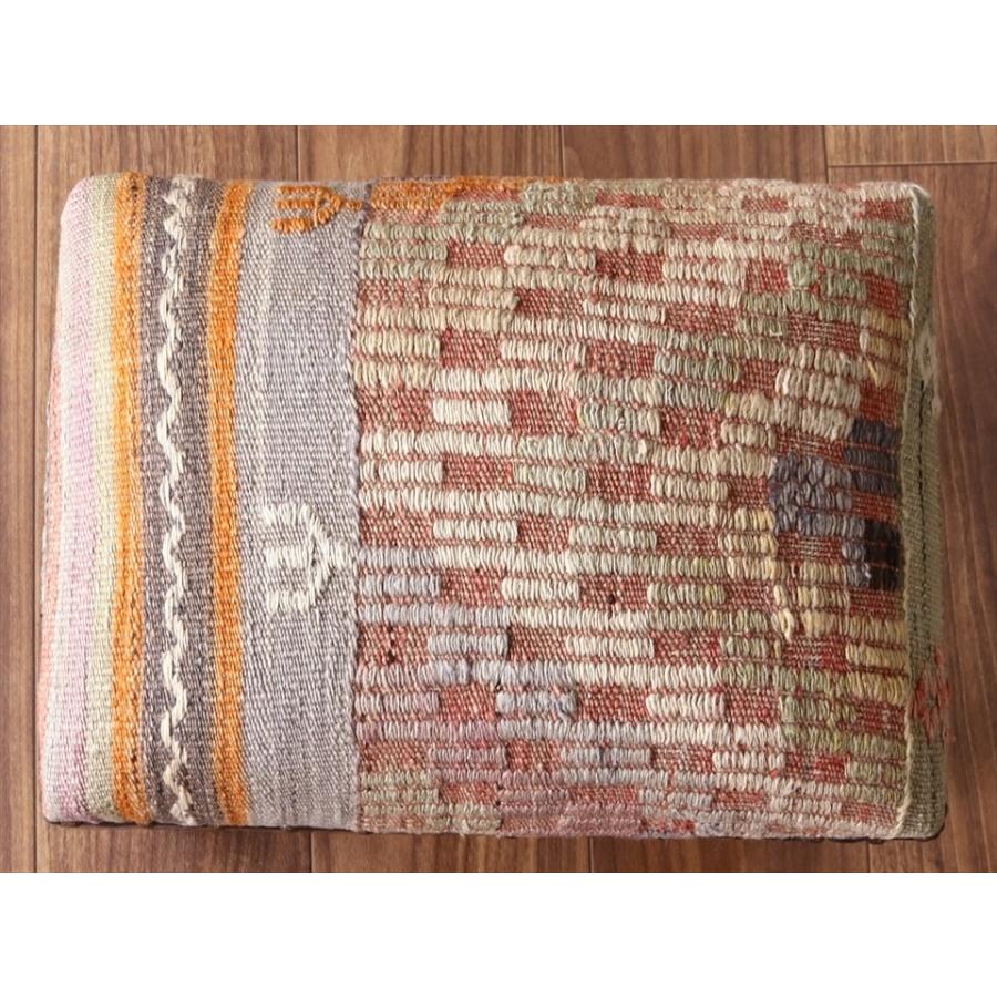 トルコオールドキリム木製家具 H29×W39×D29cm バルケスィール レクタングルサイズ スツール オットマン old kilim stool ottman | ブランド登録なし | 02