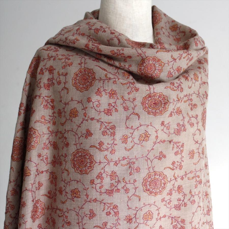 ウールストール・細かな刺繍/大判サイズ 224x106cm ライトブラウン/1点もの | ブランド登録なし | 03