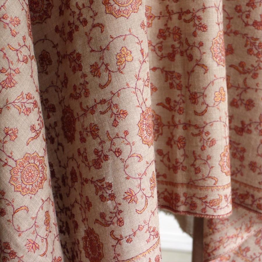 ウールストール・細かな刺繍/大判サイズ 224x106cm ライトブラウン/1点もの | ブランド登録なし | 05