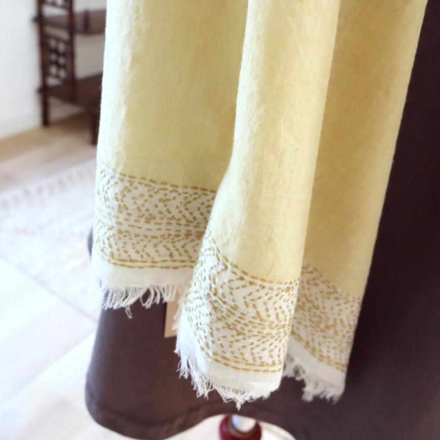 手刺繍 コットストール インド カディボタニカルxイエロー バイカラー