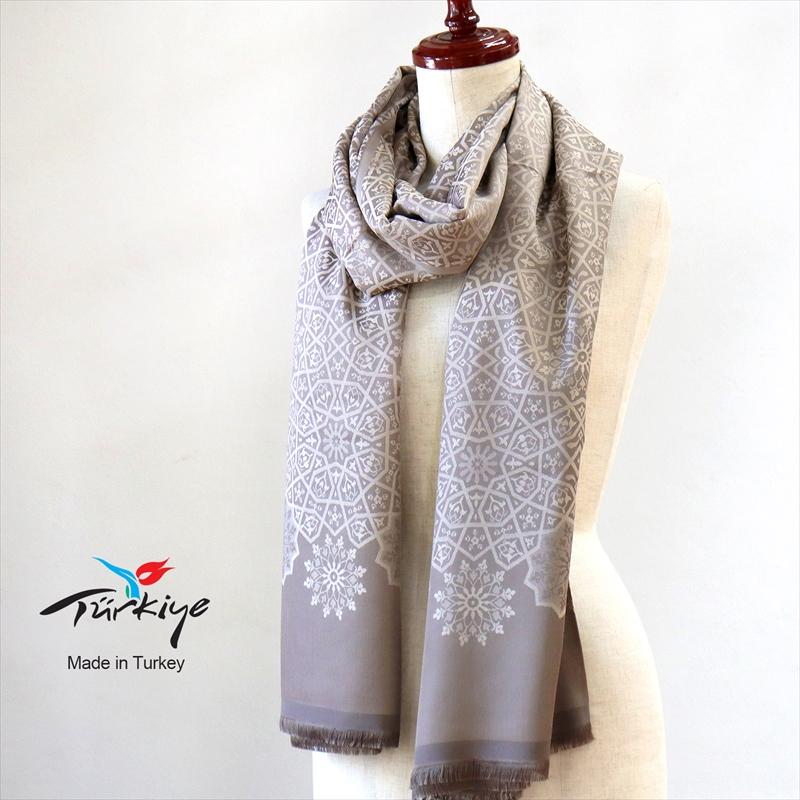 大判ストール 光沢あるジャガード織り 薄手グレージュ ジオメトリックパターン　トルコデザイン | ブランド登録なし