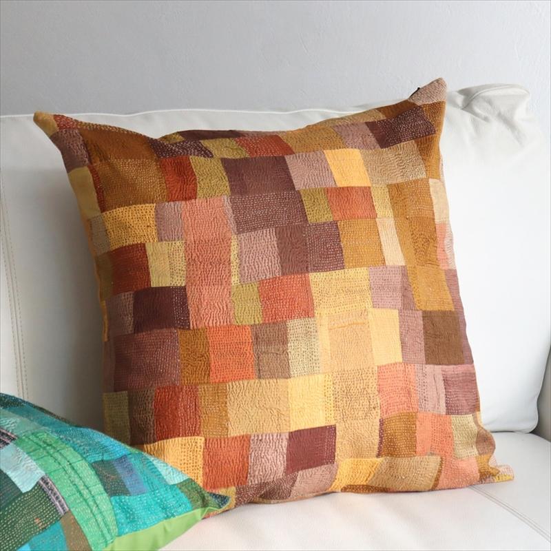 カンタ刺繍　シルク　クッションカバー50×50cmモザイクパッチワーク　ブラウン＆イエロー | ブランド登録なし