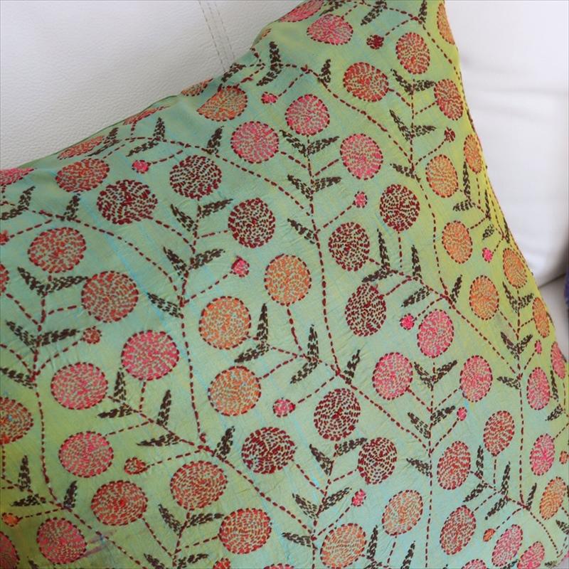 カンタ刺繍　シルク　クッションカバー44×44cmグリーンサテン　ザクロの実 | ブランド登録なし | 02