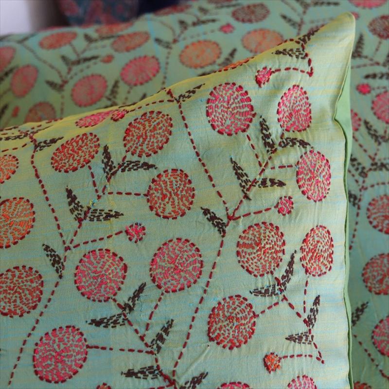 カンタ刺繍　シルク　クッションカバー45×45cmグリーンサテン　ザクロの実 | ブランド登録なし | 03
