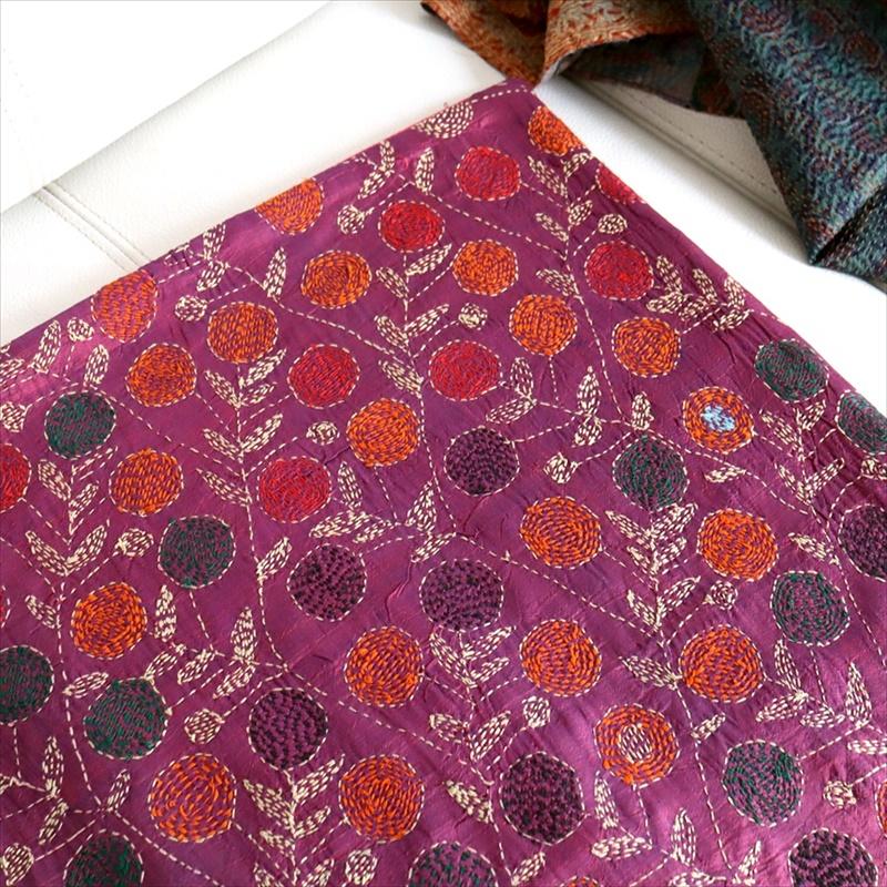 カンタ刺繍　シルク　クッションカバー40×39cmパープル　ザクロの実 | ブランド登録なし | 05