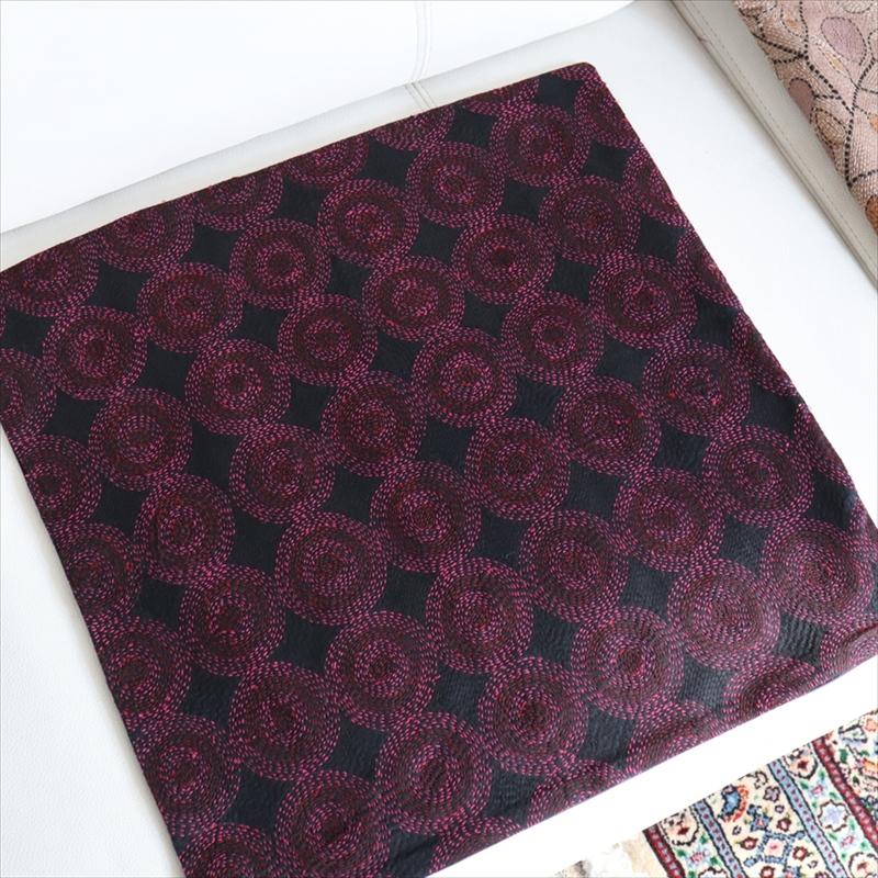 カンタ刺繍　シルク　クッションカバー44×42cmピンク　サークルパターン | ブランド登録なし | 05