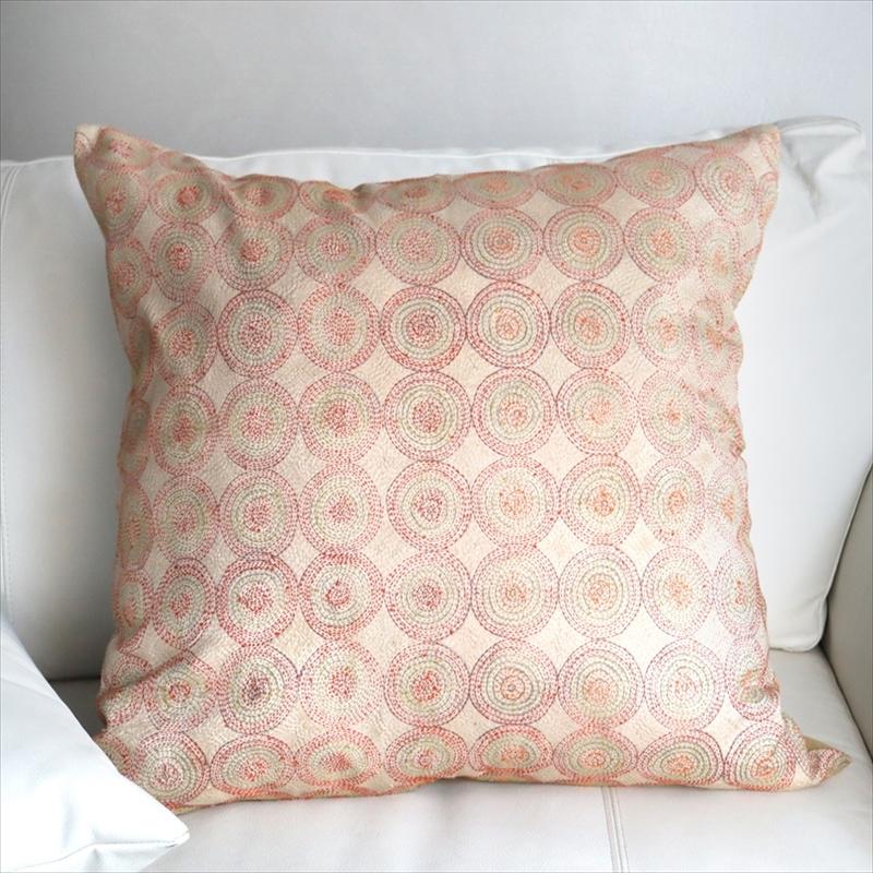 カンタ刺繍　シルク　クッションカバー57×56cmベージュ　サークルパターン | ブランド登録なし