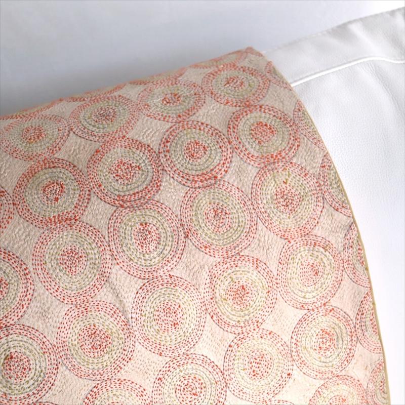 カンタ刺繍　シルク　クッションカバー57×56cmベージュ　サークルパターン | ブランド登録なし | 07