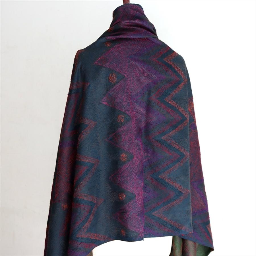 インドの古布 カンタ刺繍 シルクストール Kantha embroidery, India210x78cm 刺し子 ジグザグと円型/ネイビー＆グリーン | ブランド登録なし | 03