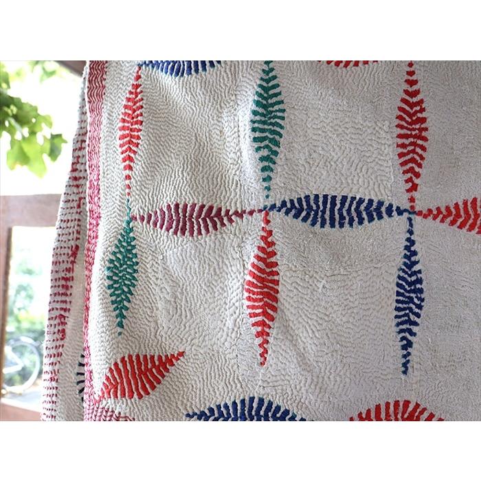 インド カンタ刺繍・パッチワーク/ラリーキルト 古布 インド カンタ刺繍・パッチワーク/ラリーキルト 古布