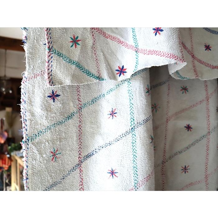 ヴィンテージ　ラリーキルト　ホワイトカンタ　刺繍　リバーシブル 1点物】ホワイトヴィンテージカンタキルト ラリーキルト no121