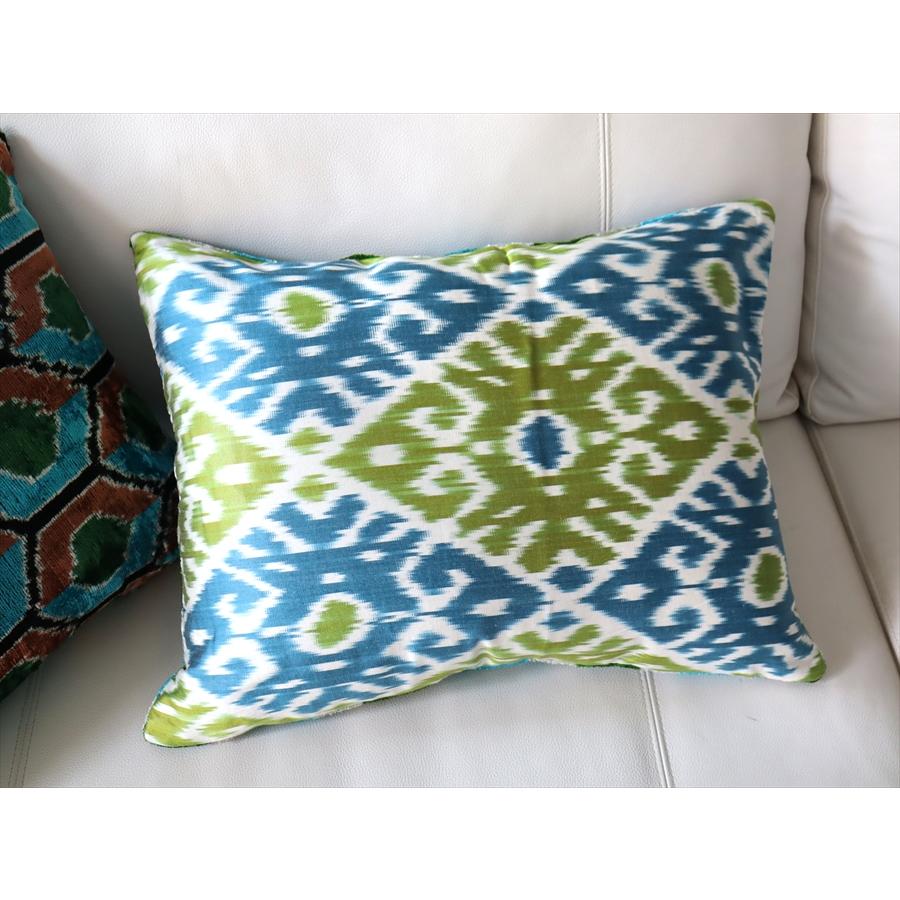 アトラス(イカット 絣) クッションカバー ウズベキスタン 横長