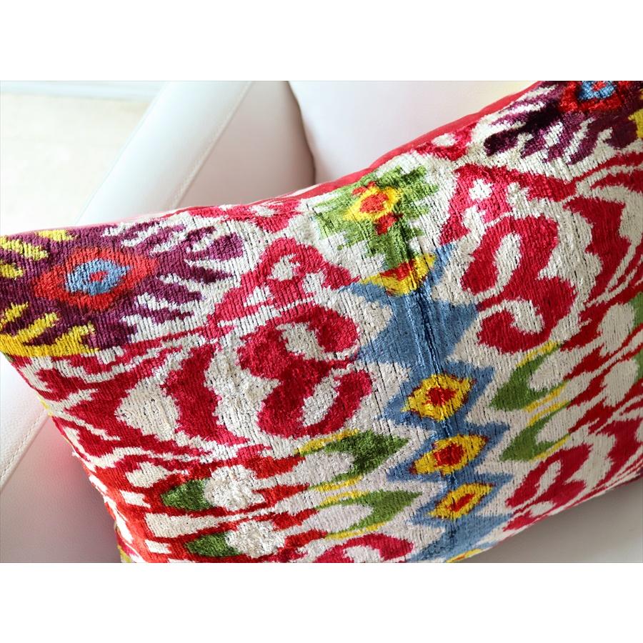 アトラス(イカット 絣) クッションカバー ウズベキスタン 横長