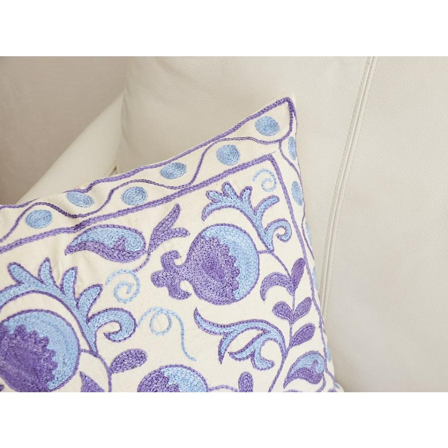 スザンニ刺繍 クッションカバー 42×40cm ウズベキスタン Suzani スザニ ザクロの実の画像