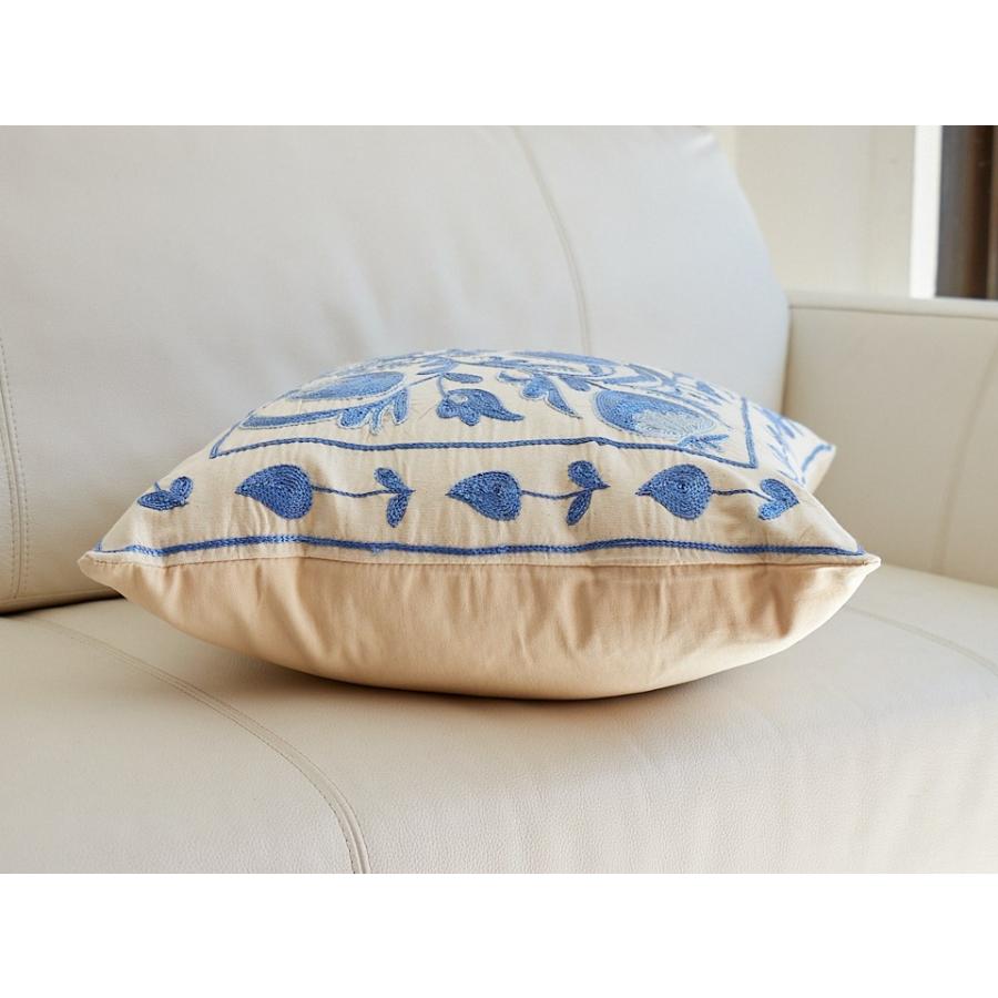 スザンニ刺繍 クッションカバー 43×42cm ウズベキスタン Suzani スザニ ザクロの実の画像