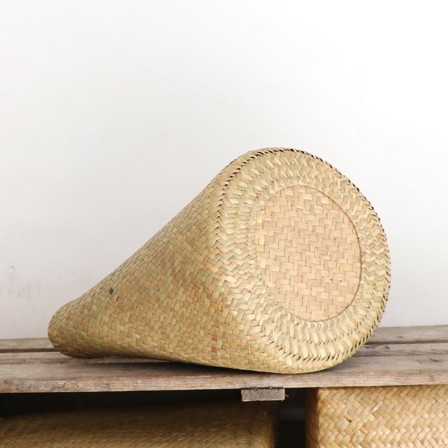 かごバッグ タイ製　ナチュラルカラー　カチュー水草　二重のラウンドバスケット 中　Basket Asian straw basket, Thailand | ブランド登録なし | 02