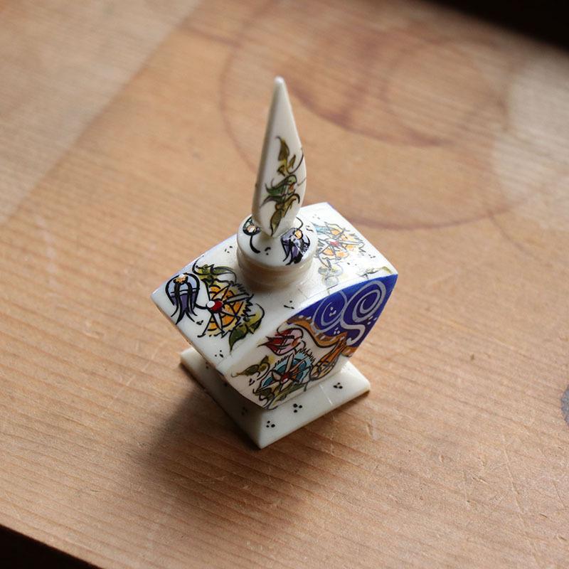 キャメルボーン ハンドペイントのインク瓶 チューリップ　トルコ雑貨 | ブランド登録なし | 01