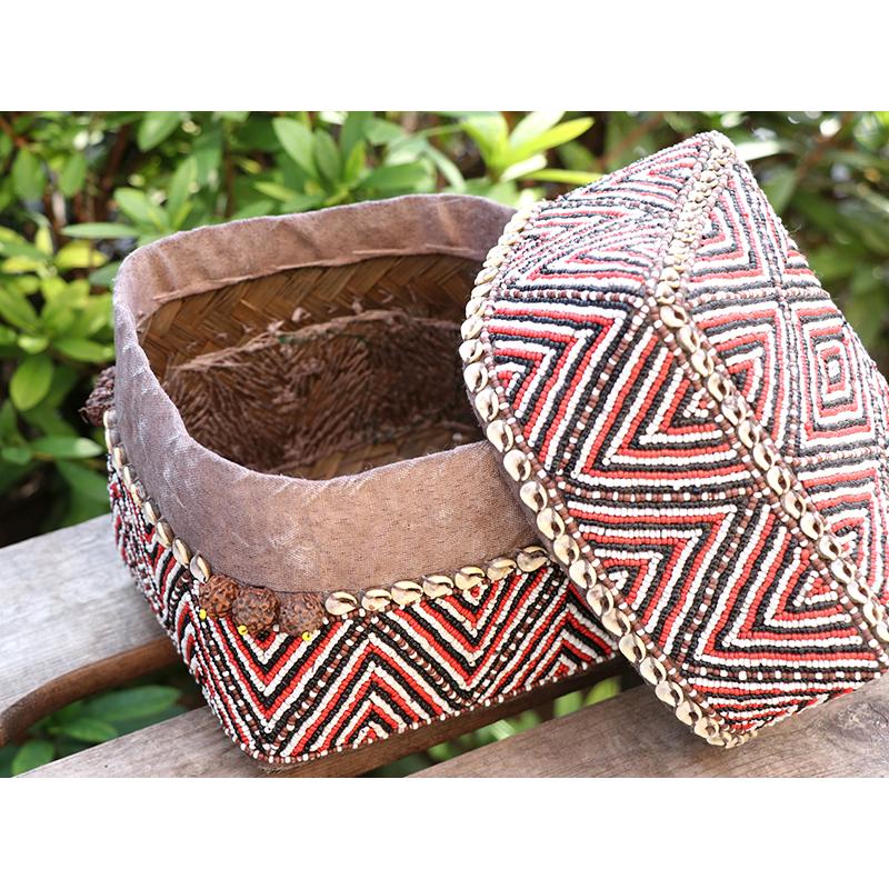 ビーズ装飾の婚礼用宝箱 スマトラ島/竹かご ヴィンテージ　SUMATRAN WEDDING BOX 赤と黒のジグザグ | ブランド登録なし | 02