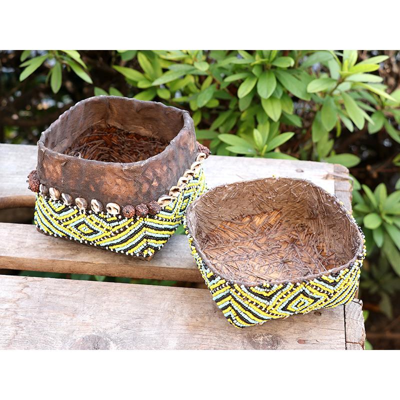 ビーズ装飾の婚礼用宝箱 スマトラ島/竹かご ヴィンテージ　SUMATRAN WEDDING BOX 黄色とブルーのひし形 | ブランド登録なし | 02