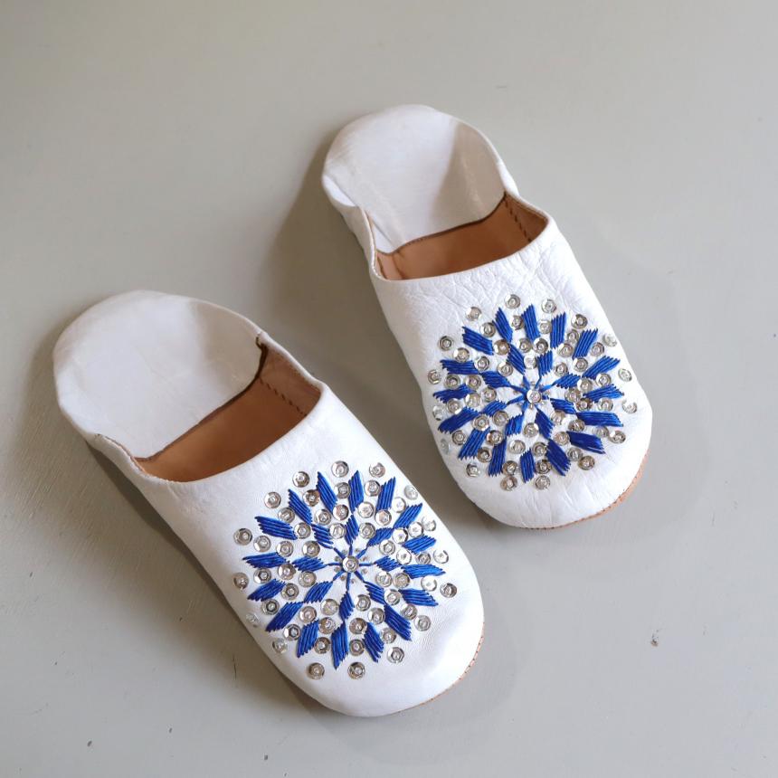 Morocco Babouche バブーシュ　刺繍スパンコール/24cm 白＆青＆シルバー | 