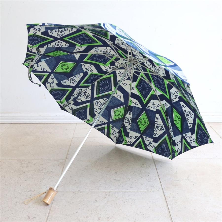 パーニュ 西アフリカのプリント布をつかった折りたたみ傘 Pagne/West African Fabric 青いひし形とからくさ | ブランド登録なし | 02
