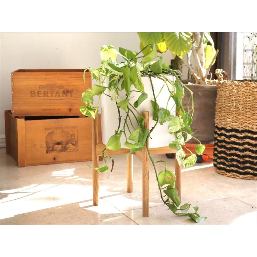 セラミック鉢カバー 木製スタンド付き プランターカバー H41cm 白い陶器の植木鉢 Ta28 インプレッションオブギャベ 通販 Yahoo ショッピング