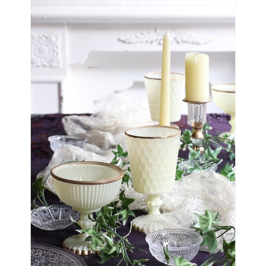 アンティーク調 ミルクカラー フラワーベース 高さ 17 5cm花瓶 キャンドルホルダー Ta29 インプレッションオブギャベ 通販 Yahoo ショッピング