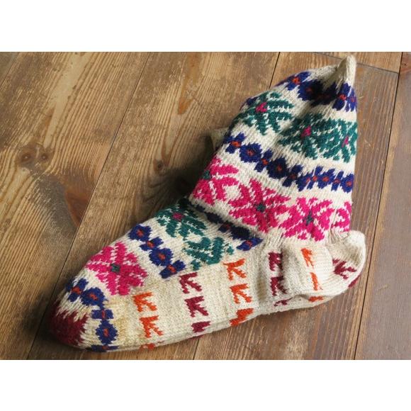 アンティーク トルコ手編みウール靴下グリーン ピンク オレンジ カラフル矢印ボーダー 23cm Tcorap038 インプレッションオブギャッベ 通販 Yahoo ショッピング
