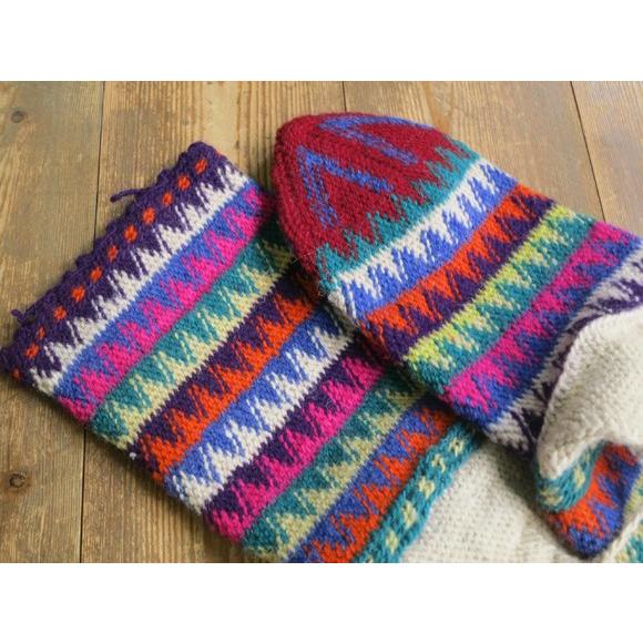 アンティーク トルコ手編みウール靴下マルチカラー レッド カラフルなジグザグボーダー 23cm Tcorap059 インプレッションオブギャッベ 通販 Yahoo ショッピング