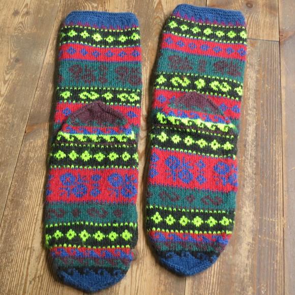 新しい到着 アンティーク トルコ手編みウール靴下マルチカラー レッド グリーン 小花柄 カラフルボーダー 24cm 特売 Zoetalentsolutions Com