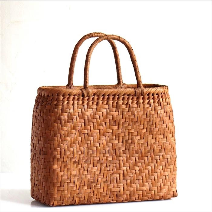 やまぶどう カゴバッグ/桝網代編み 削り仕上げ 中サイズ 幅30cmx本体の