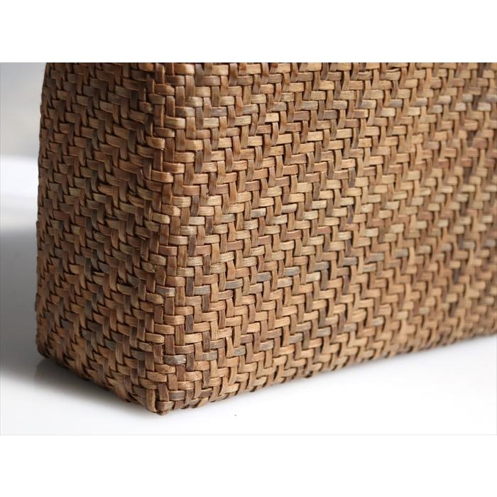 かごや　未使用　冬用　フェイクファー蓋付きくるみ籠　網代編み　　リネン巾着袋付き 000000000705_OOUbhOH.jpg