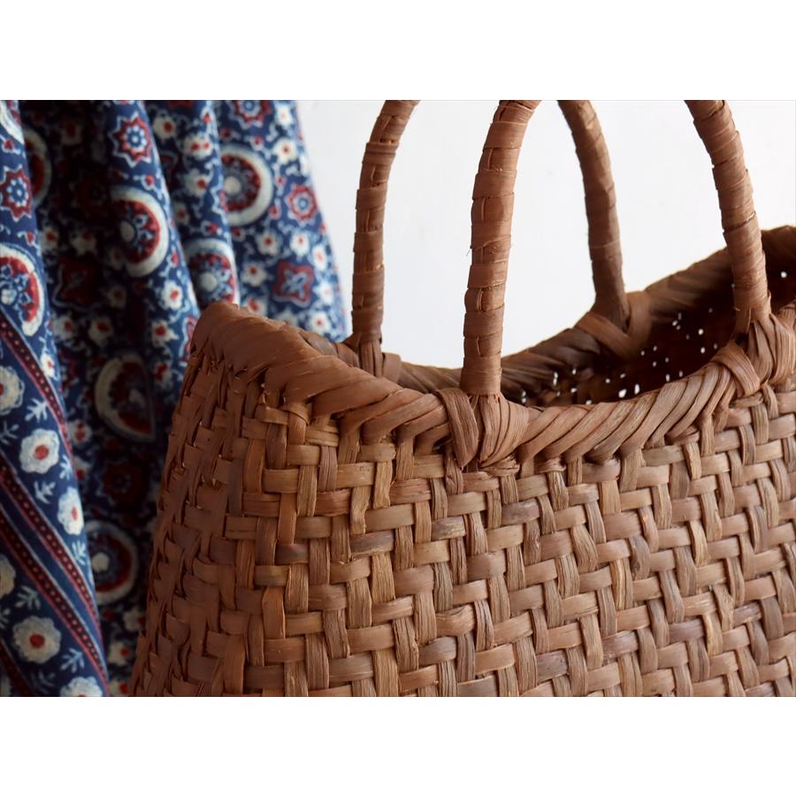 山葡萄 カゴバッグ 【現品一点もの】網代編み 白皮