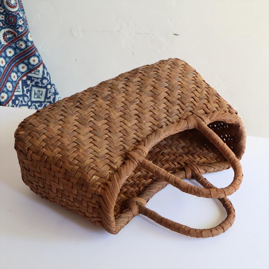 やまぶどう カゴバッグ 扇型 網代編み/白皮 巾32cm 高さ（本体）18cm 重さ450g | ブランド登録なし | 03