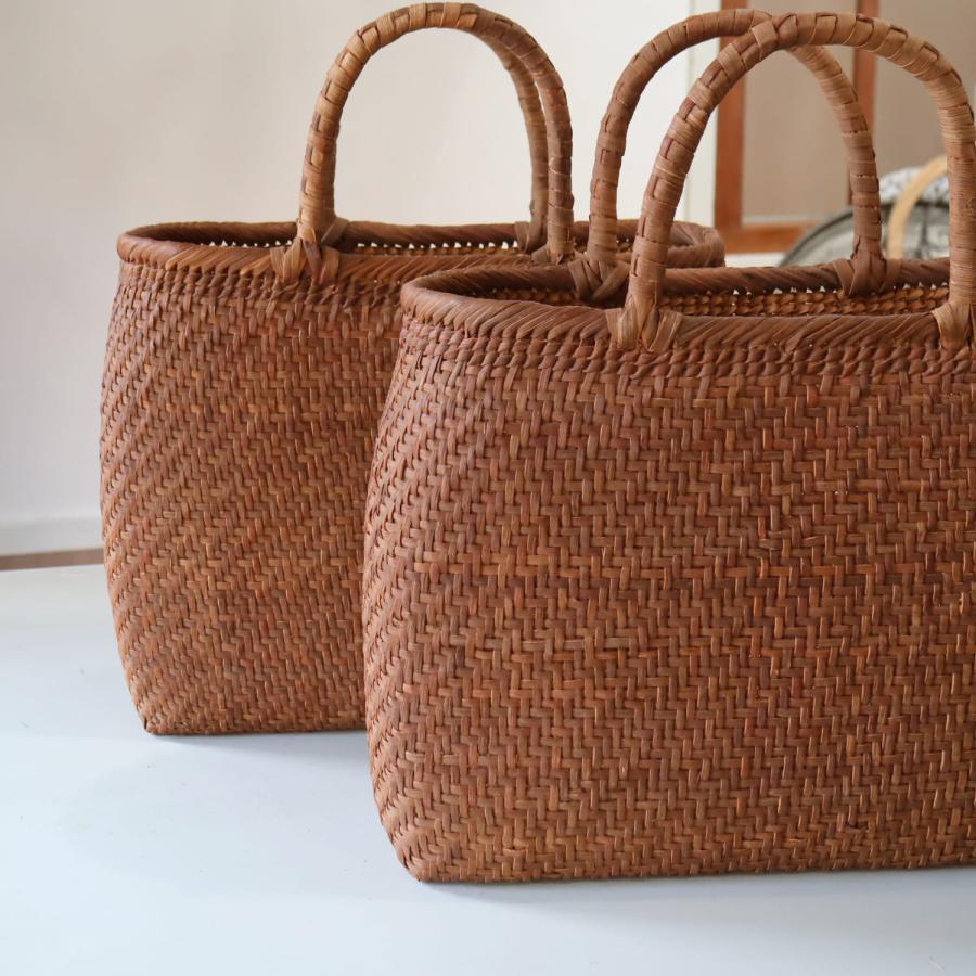 【美品】山葡萄　網代編　3ミリ幅　カゴバック やまぶどう カゴバッグ/3mmひご 網代編み 紅皮/大サイズ 巾33cm 高さ