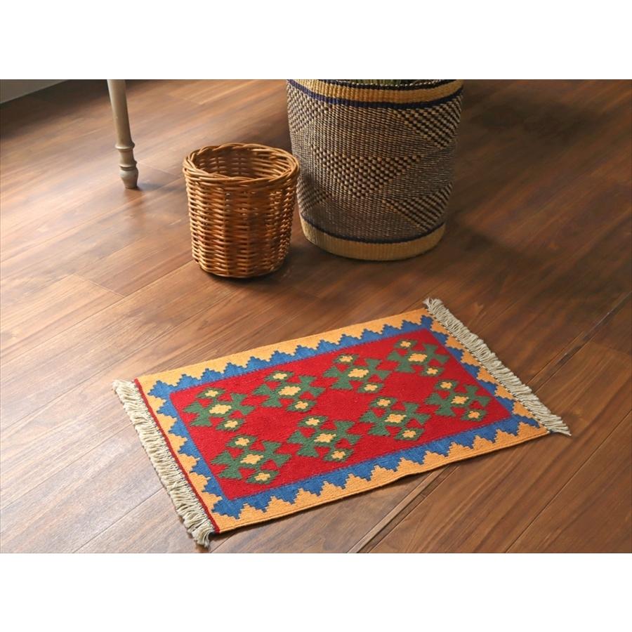 カシュカイ族の手織りキリム シラーズ 58x42cm 発色のよいカラフルモチーフ　レッド/イエロー | ブランド登録なし | 01