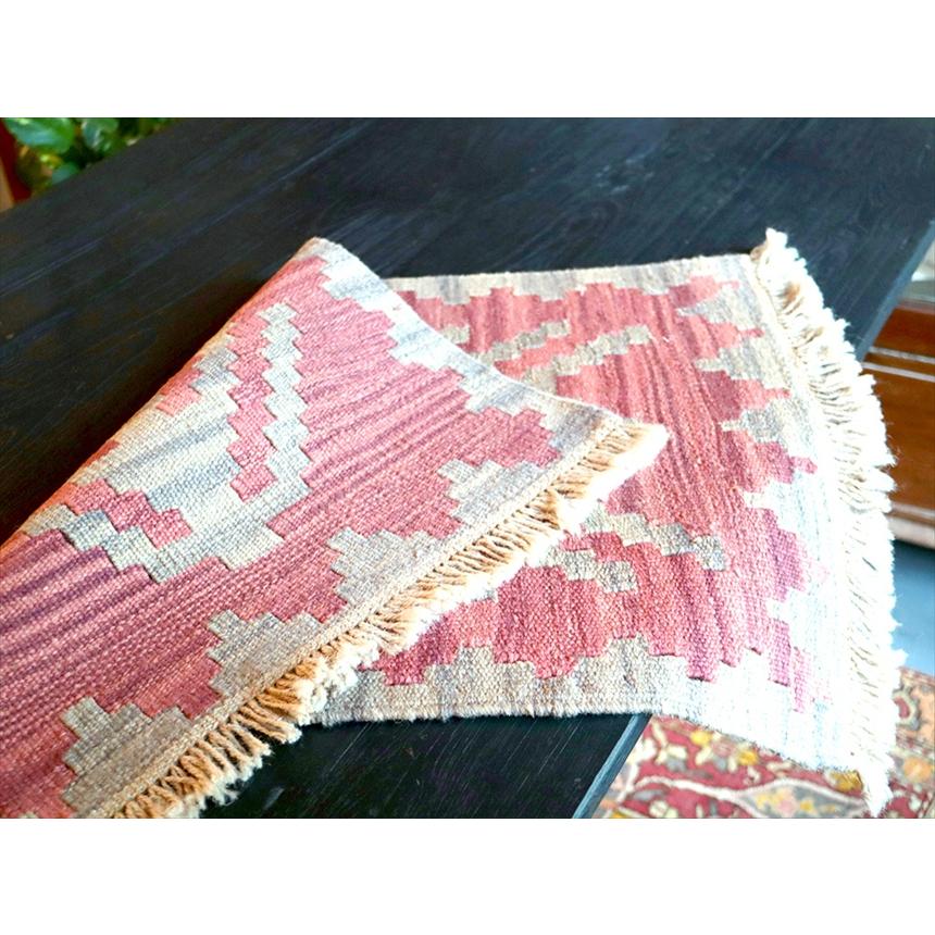 手織りキリム イラン南部シラーズ 69x45cm ウール100% 一点もの 生命の木 |  | 02