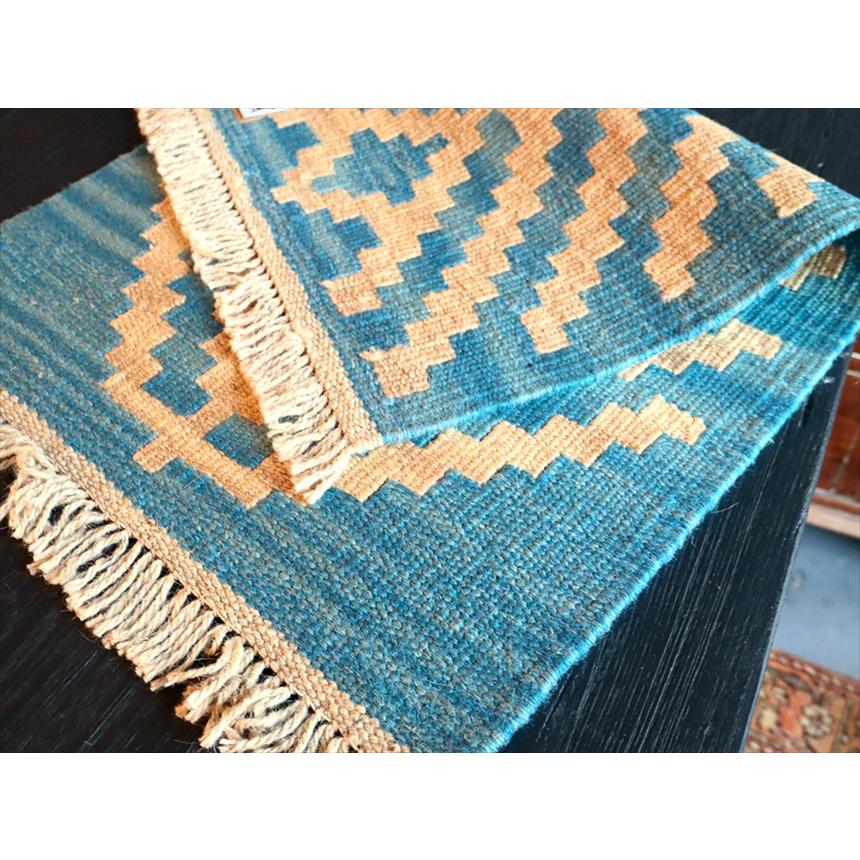 手織りキリム イラン南部シラーズ 64x42cm ウール100% 一点もの 生命の木 |  | 02