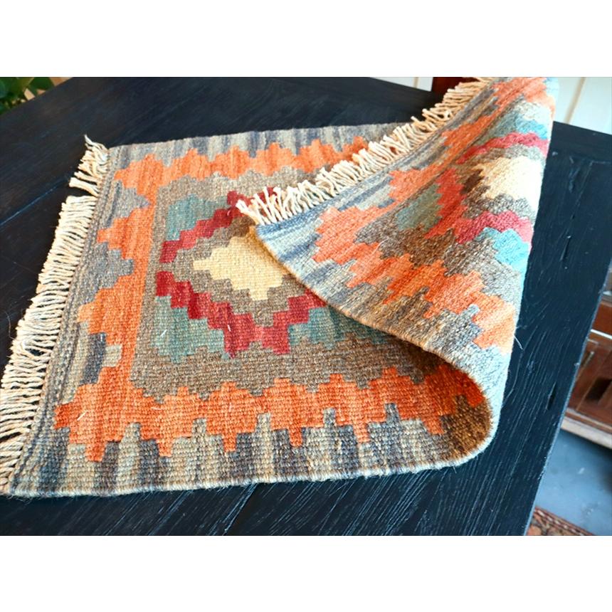 手織りキリム イラン南部シラーズ 63x45cm ウール100% 一点もの |  | 02