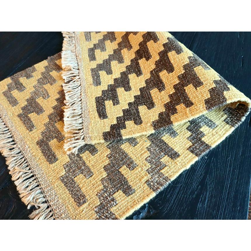 手織りキリム イラン南部シラーズ 67x43cm ウール100% 一点もの |  | 02