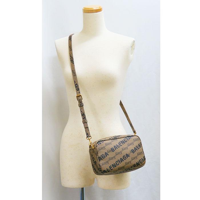BALENCIAGA(バレンシアガ) ショルダーバッグ美品  BBモノグラム カメラバッグ 702701 白 型押し加工/ストラップ着脱可 レザー BALENCIAGA - BALENCIAGA(バレンシアガ) ショルダーバッグ美品 BB