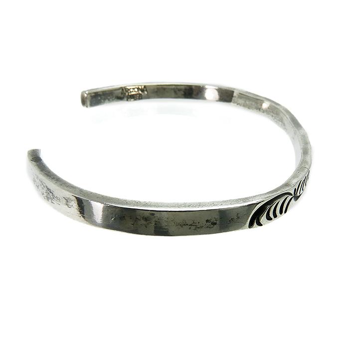 【 ARIZONA FREEDOM 】アリゾナフリーダム バングル シルバー 約10.0g ブレスレット silver 唐草模様 太陽神 中古 25-80-1 逸品質屋 丸高 甲子園店 送料無料 質屋出品 実店舗あります アクセサリー ジュエリー資産 コレクション おしゃれ 買取 誕生日 記念日 プレゼント ARIZONA FREEDOM（アリゾナ フリーダム） 【 ARIZONA FREEDOM