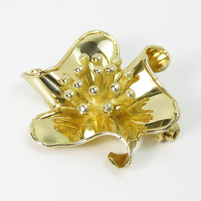 【750 フラワー ブローチ】K18 18金 イエローゴールド レディース ジュエリー アクセサリー 花 上品 エレガント ワンポイント 中古_1