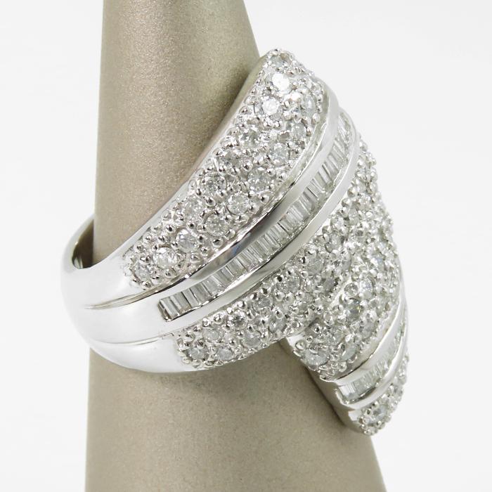 極美品！高品質 プラチナ Pt900 天然ダイヤモンドリング VS1 Iカラー 合計0.556ct 5g 鑑定書付き　ヴィンテージ 指輪 立爪 婚約指輪 指輪 プラチナダイヤモンドリング0.72ct一文字タイプ PT900 指輪サイズ