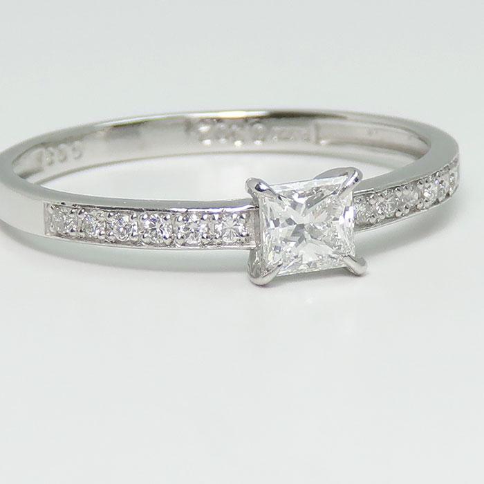 送料無料 Pt950 0.302ctダイヤモンド リング 15.5号 指輪 ソ−ティング  