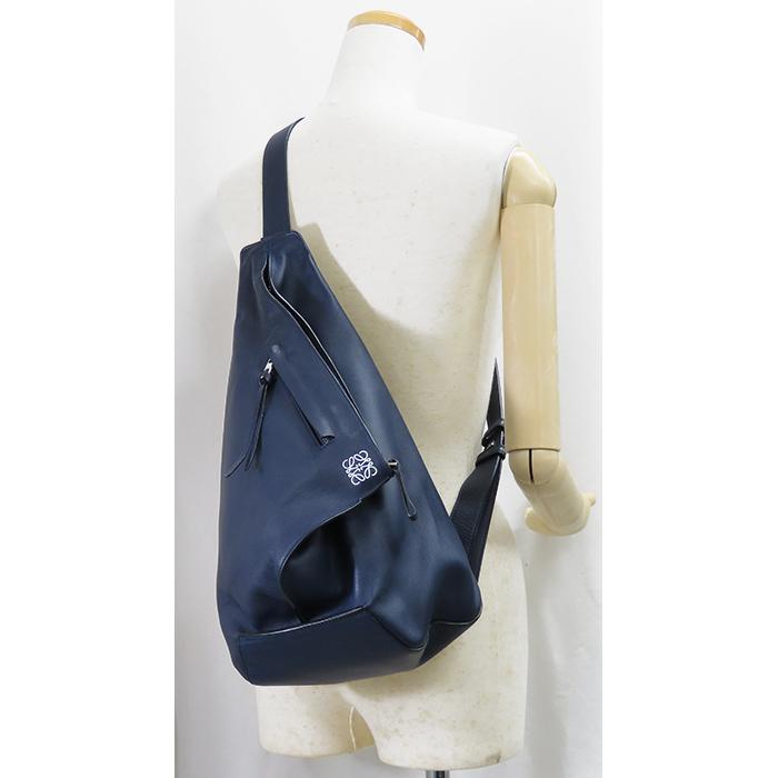 LOEWE（ロエベ） 【ロエベ アントン ワンショルダーバッグ】バック