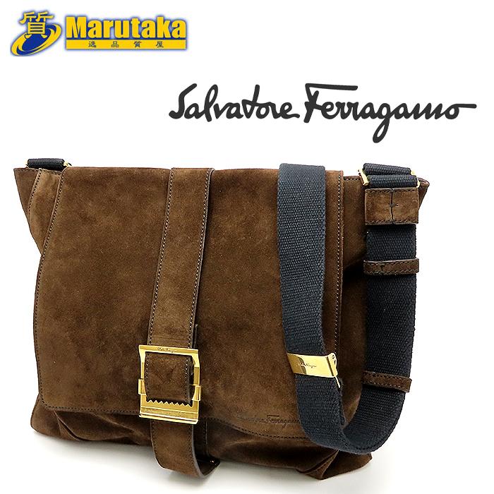 【美品】Salvatore Ferragamo スウェード　ショルダーバッグ FERRAGAMO（フェラガモ） サルヴァトーレ・フェラガモ メッセンジャー