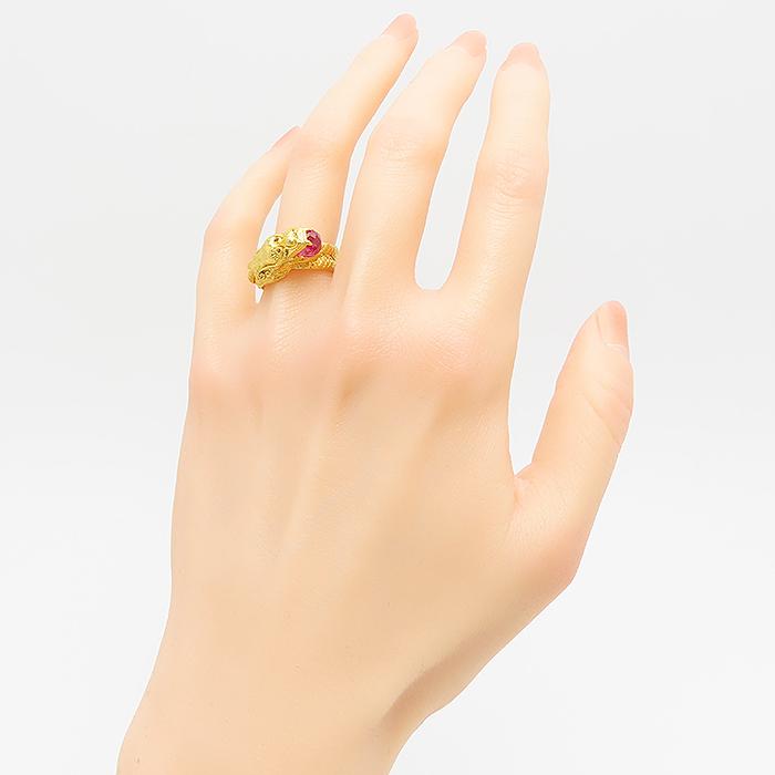龍モチーフ 合成ルビー イエローゴールド リング 12.5号 ドラゴン 竜