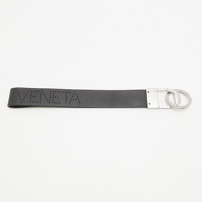 BOTTEGA VENETA（ボッテガ・ヴェネタ） パーフォレーテッドロゴ レザー